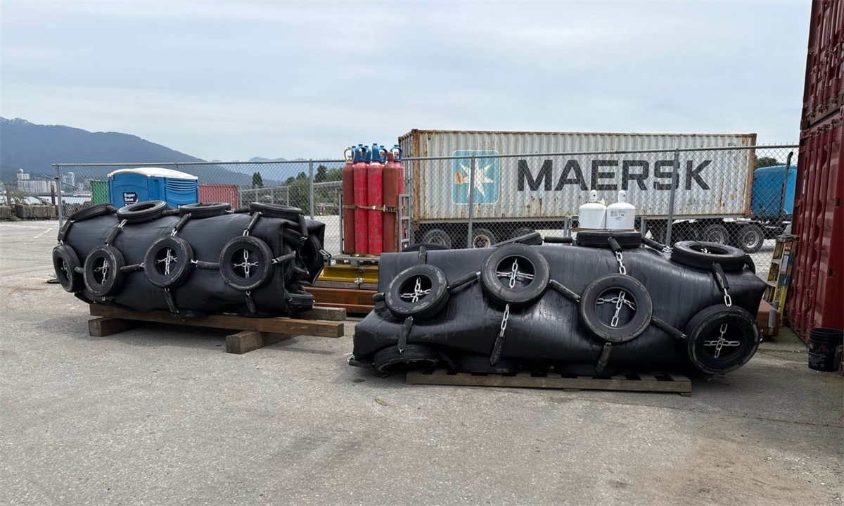 Andy Marine leverde met succes een hoogwaardige rubberen spatbordsysteem af